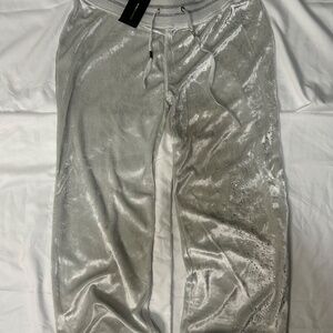 BCBGMAXAZRIA Women’s Sweatpants – Comfy Chic Loungewear, Size Medium Y2k